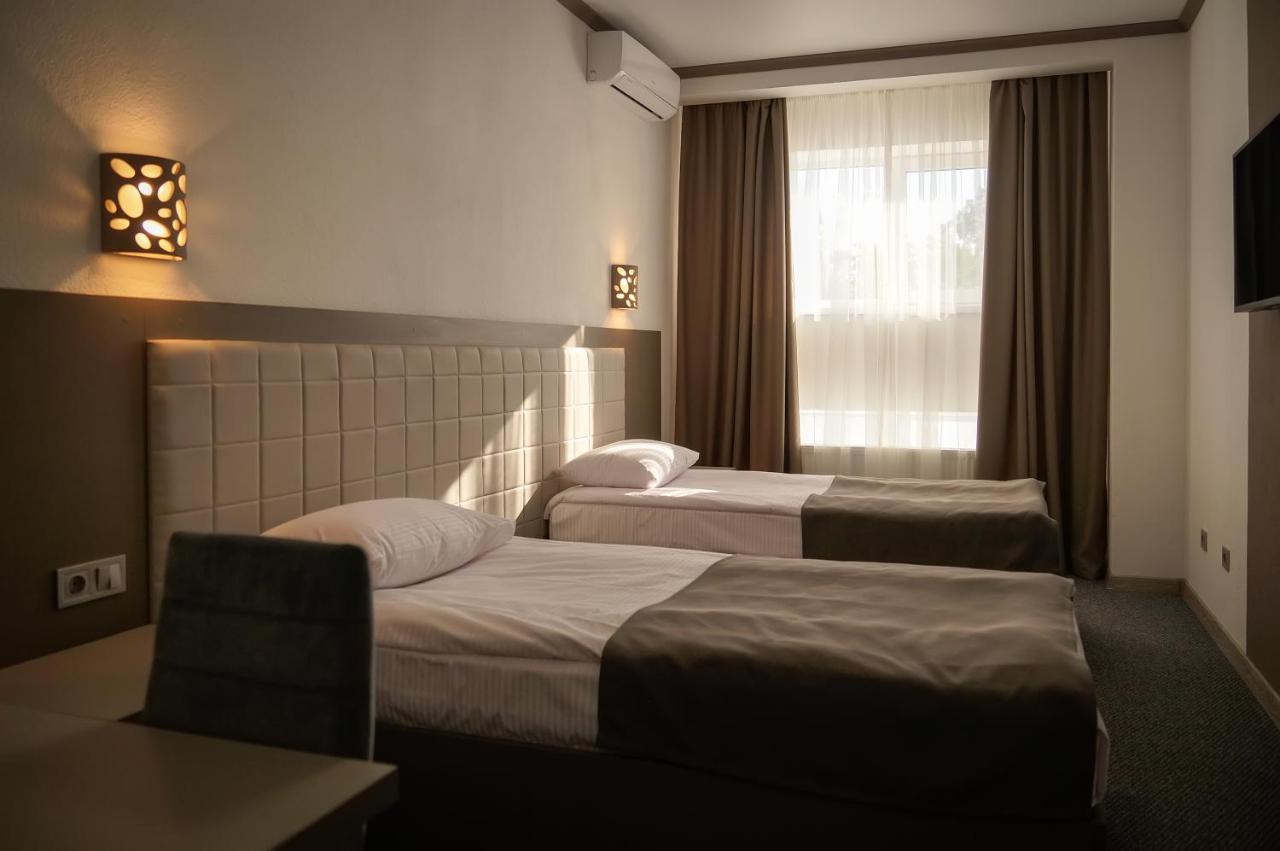 Delta Hotel Vylkove Exteriér fotografie
